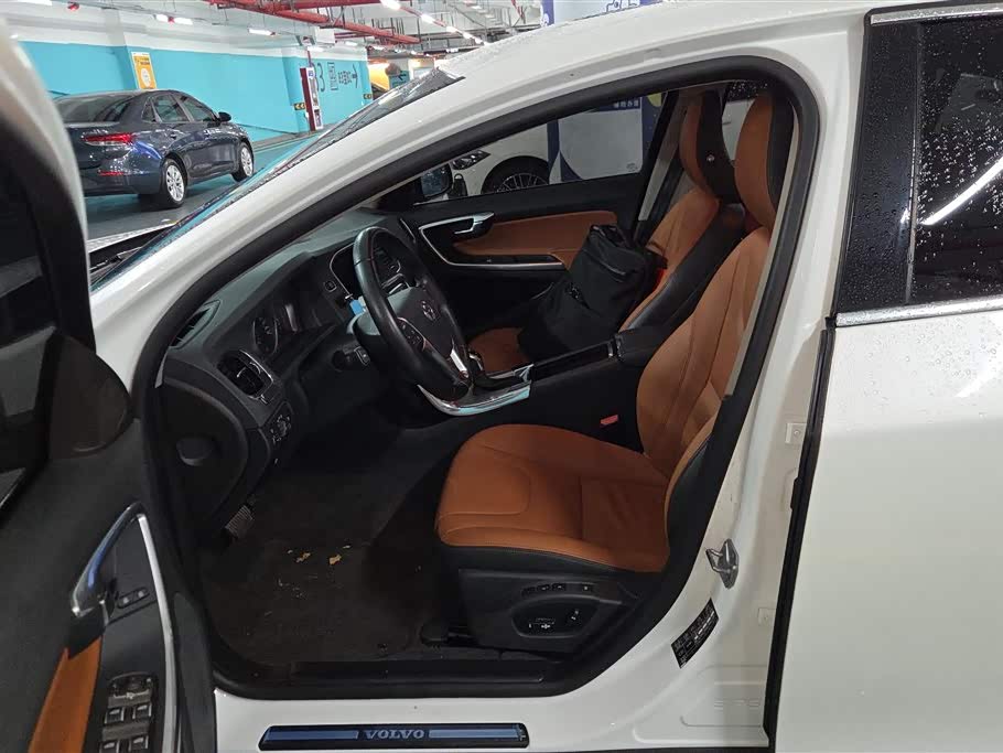 Volvo S60 Volvo S60