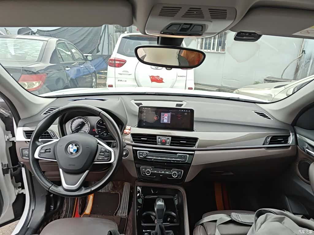 BMW X1, 2018 10