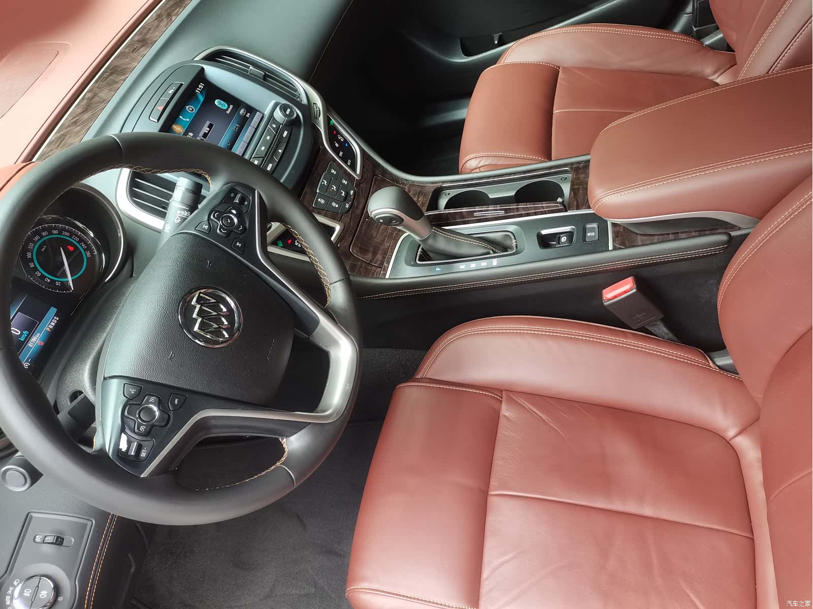 Buick LaCrosse, 2015 13