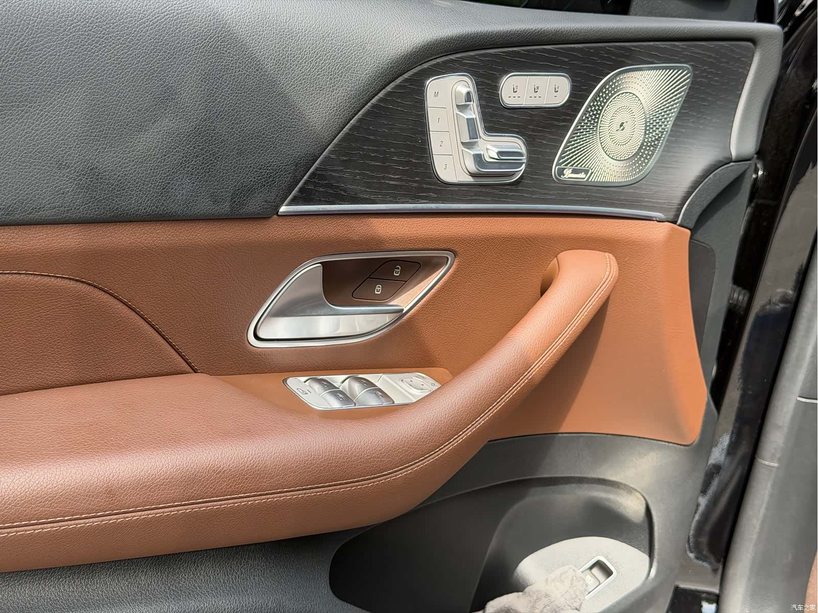 Mercedes-Benz GLE, 2024 10