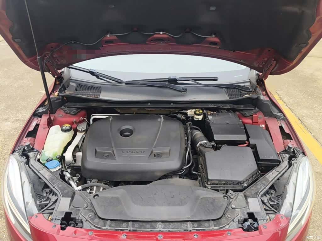 Volvo V40, 2017 20