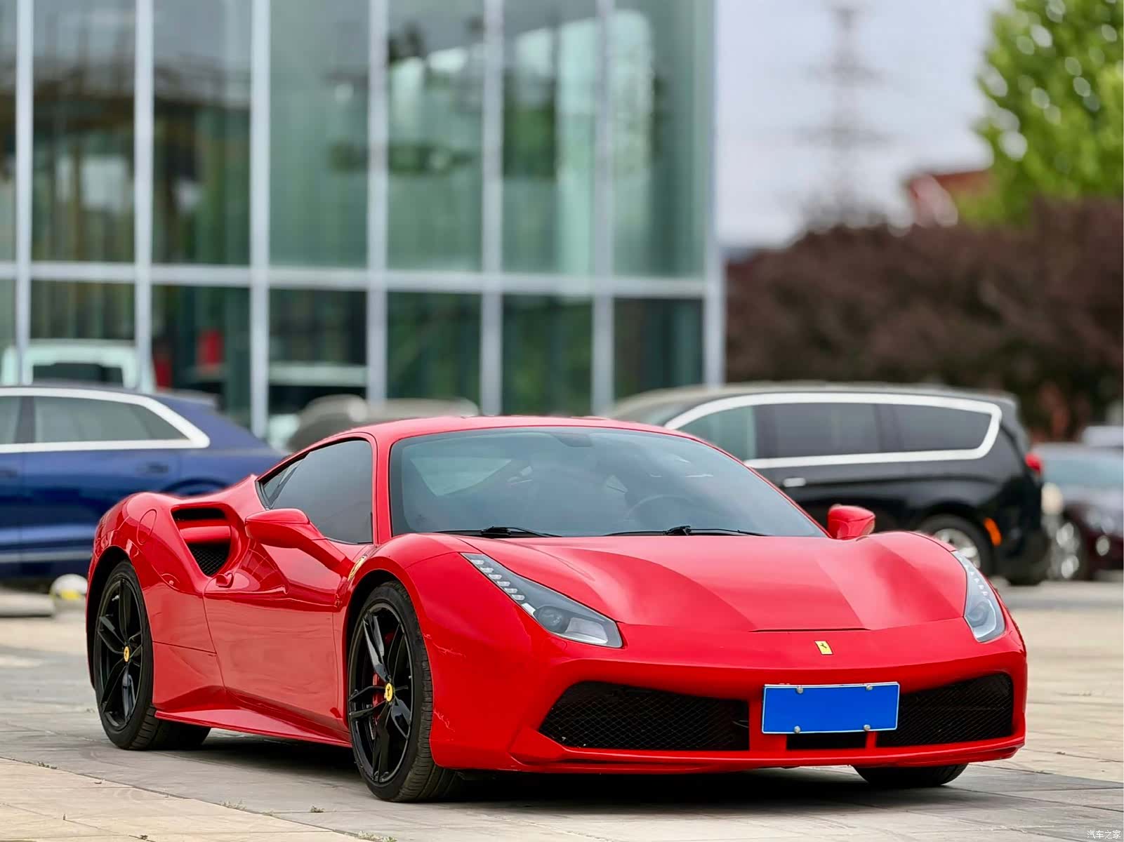 Ferrari 488, 2016 3