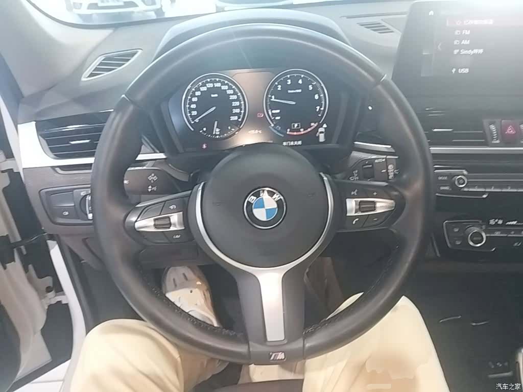 BMW X1, 2023 11