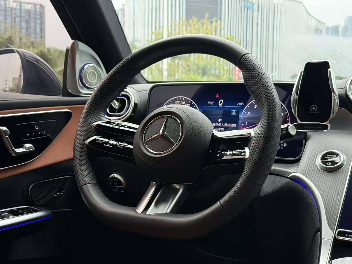 Mercedes-Benz GLC, 2025 8