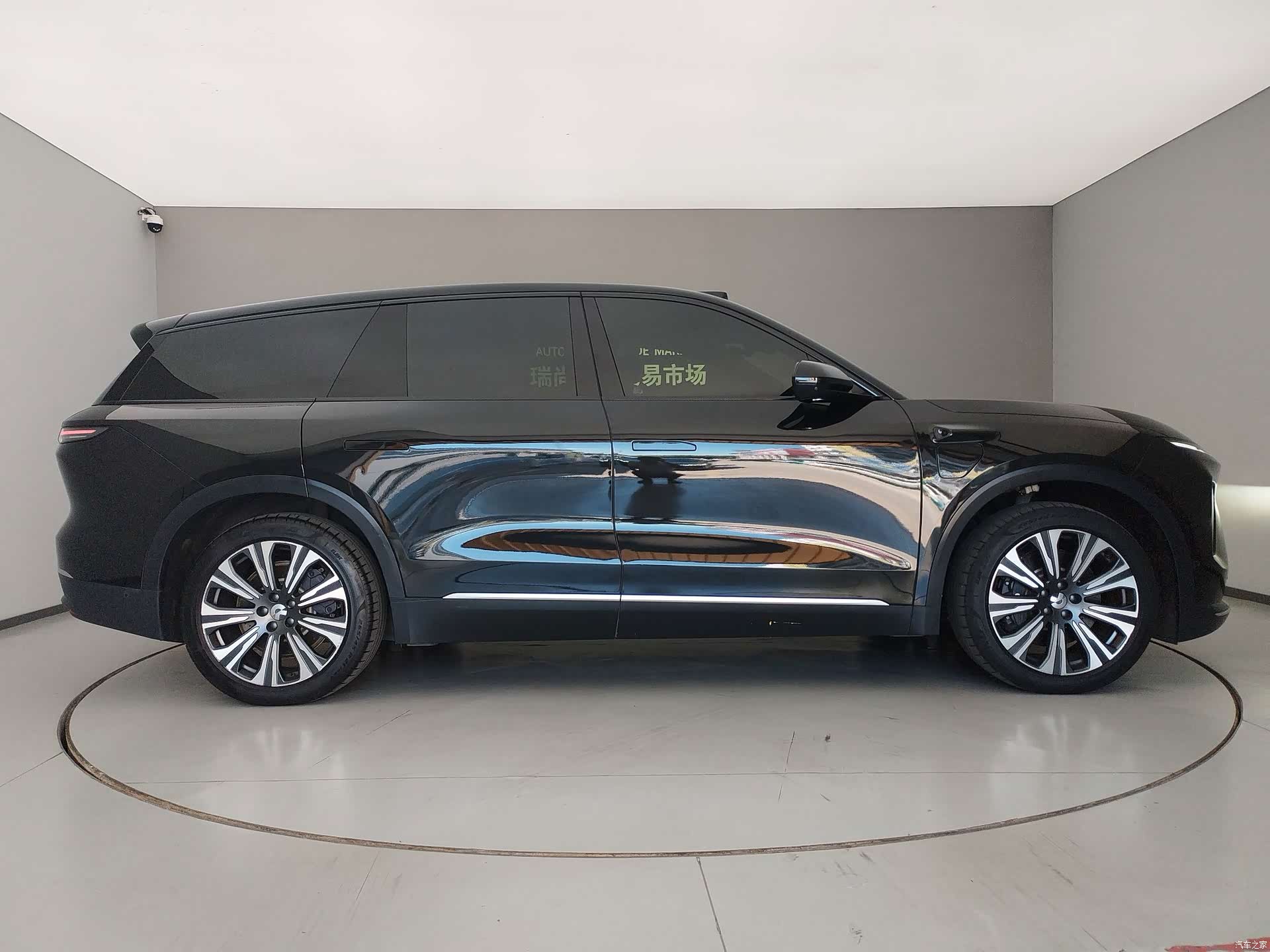NIO ES8, 2023 все фото