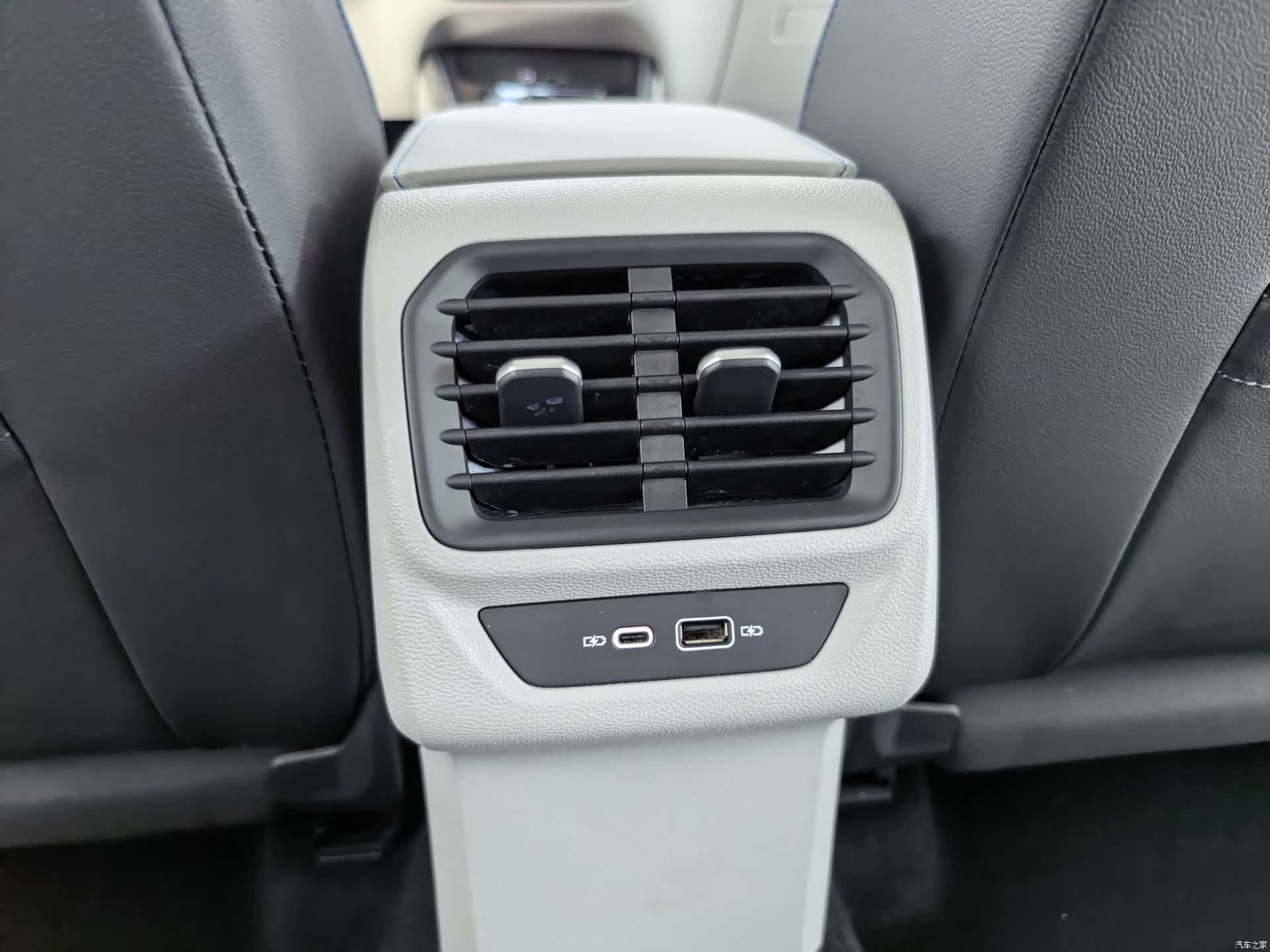 Volkswagen Lamando, 2022 16