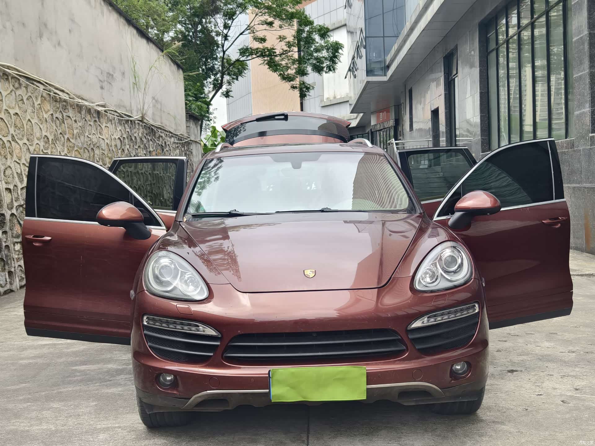 Porsche Cayenne, 2012 15