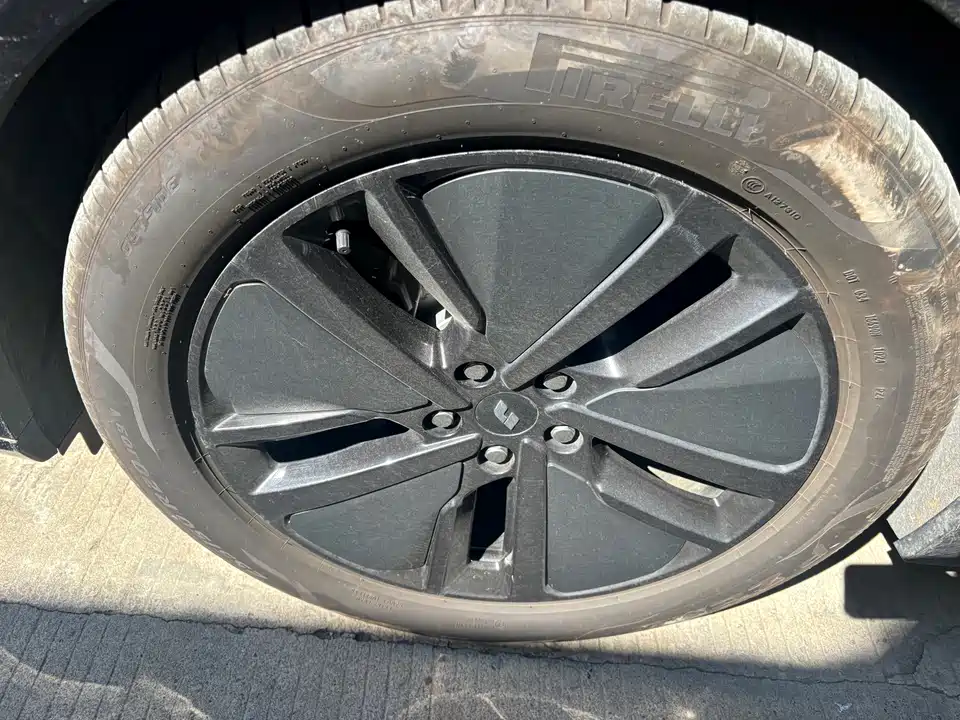 Li Auto Ideal L7