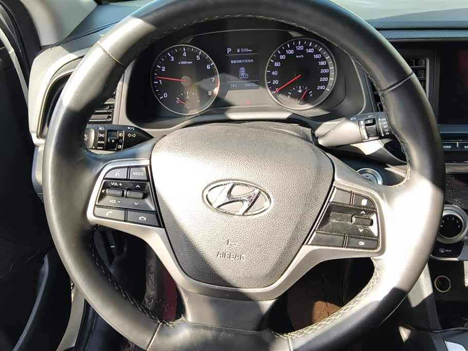 Hyundai Lead