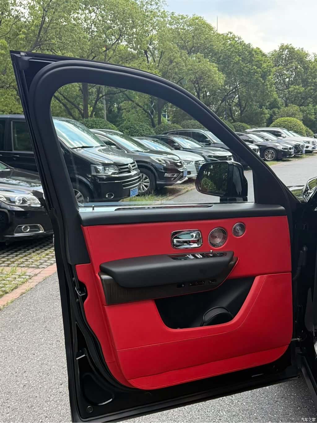 Rolls-Royce Cullinan, 2019 7