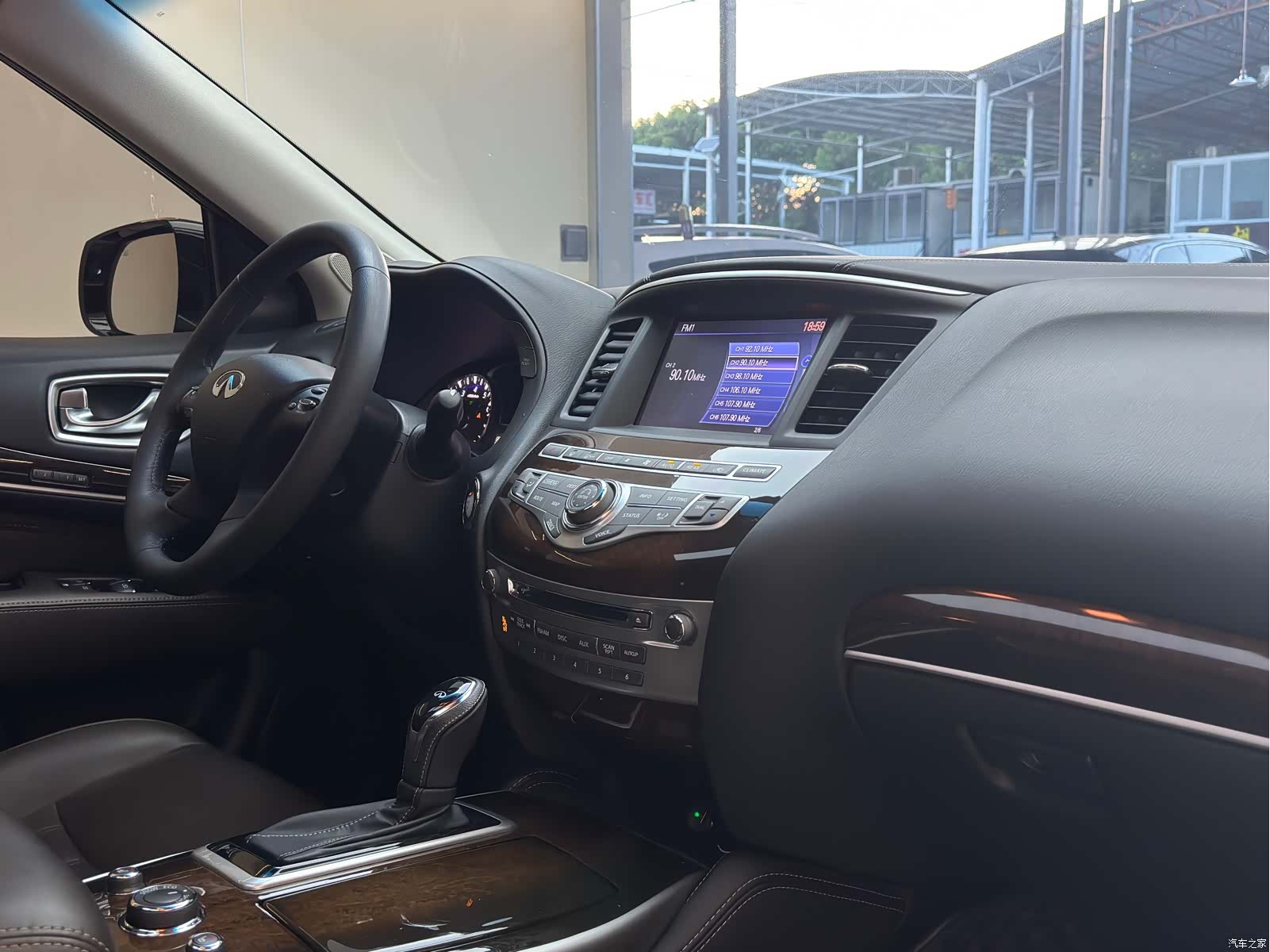 Infiniti QX60, 2018 24