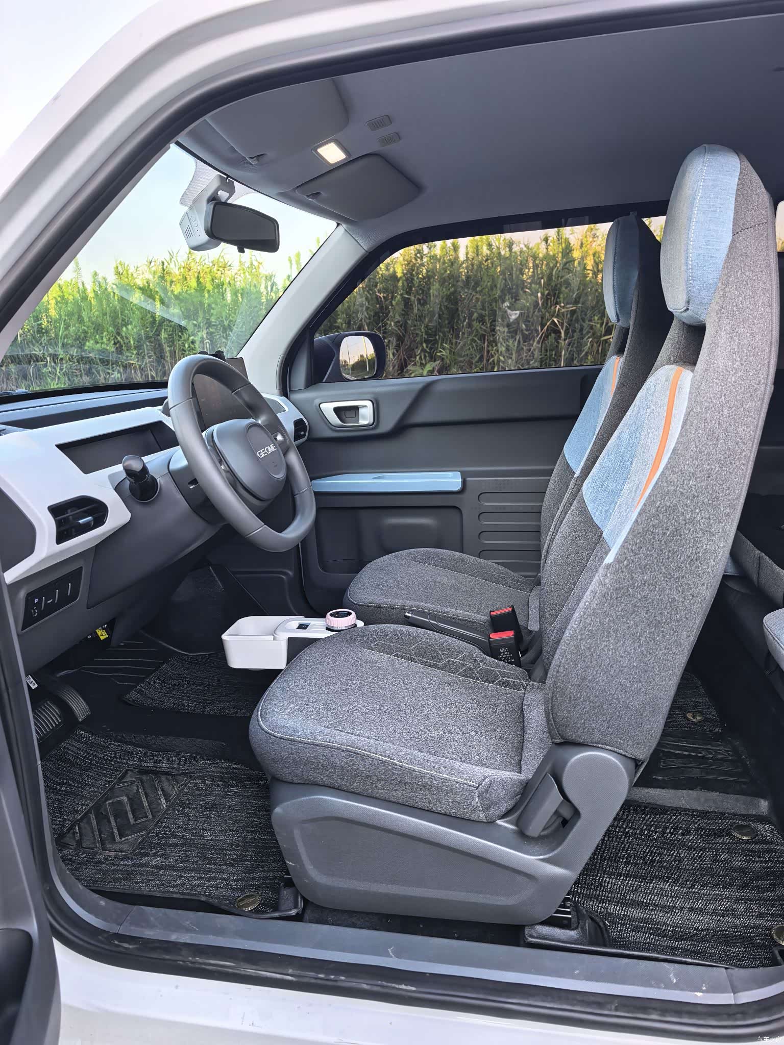 Geely Panda, 2025 4