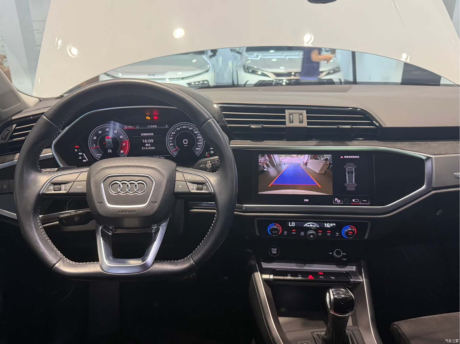 Audi Q3, 2021 12