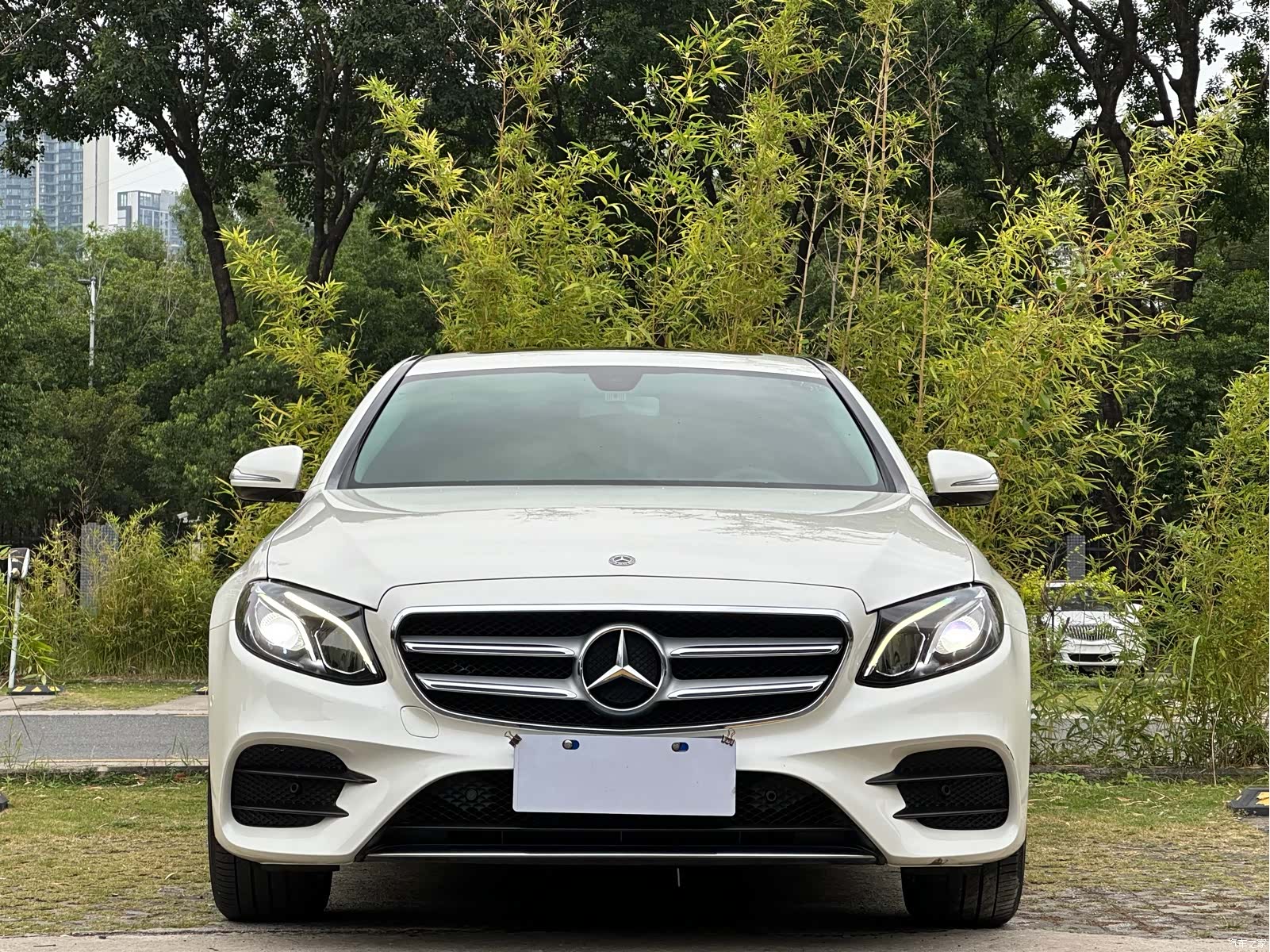 Mercedes-Benz E-Class, 2018 2