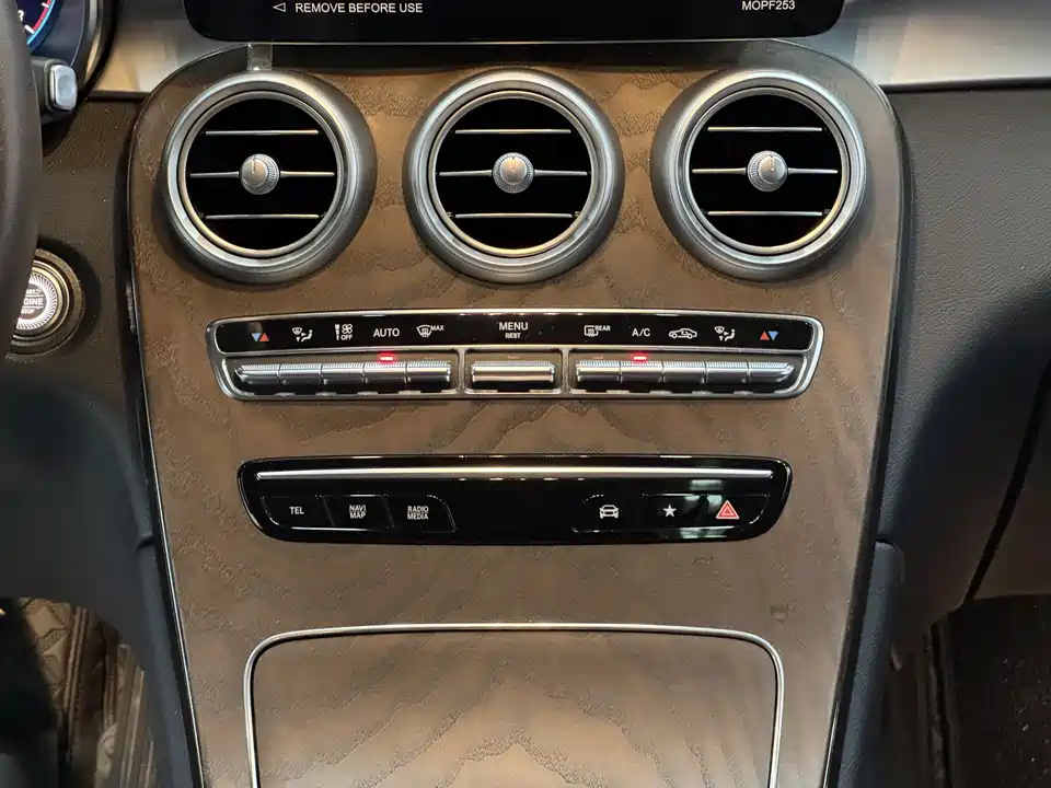 Mercedes-Benz GLC Mercedes-Benz GLC
