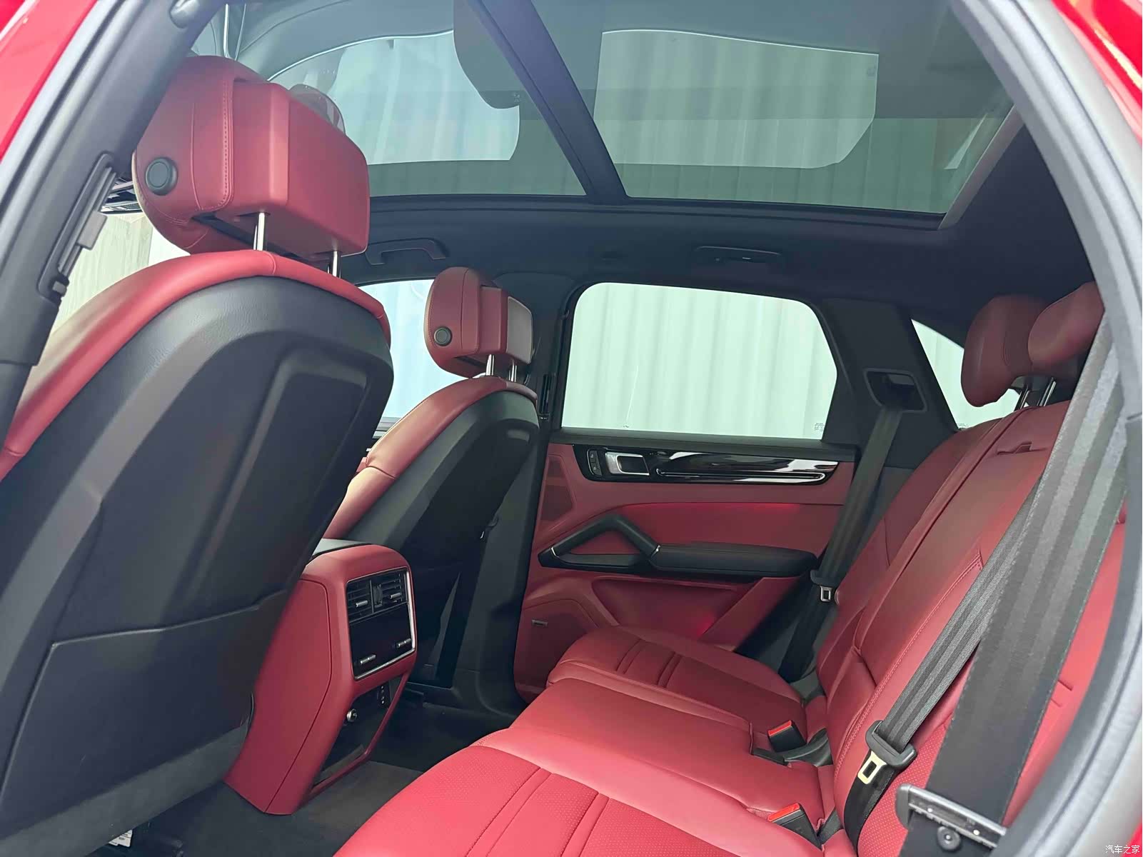 Porsche Cayenne, 2022 9