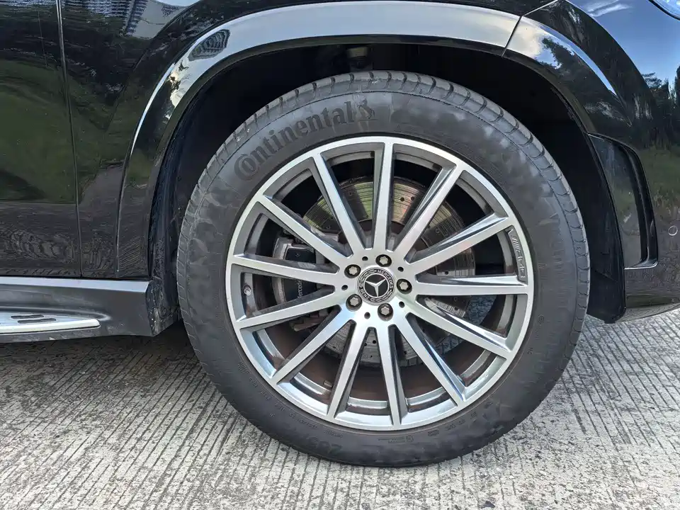 Mercedes-Benz GLS Mercedes-Benz GLS