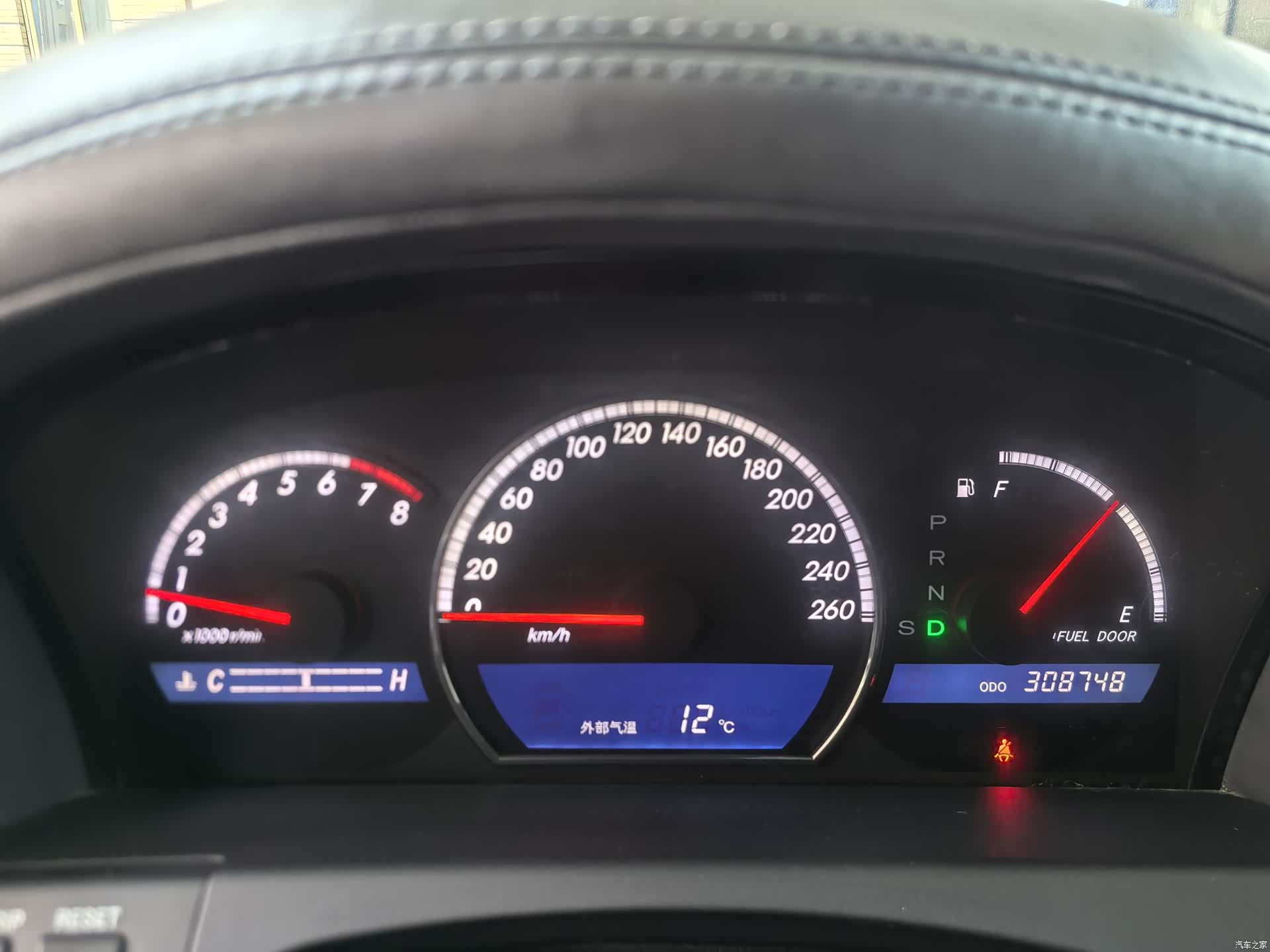 Toyota Crown, 2007 28