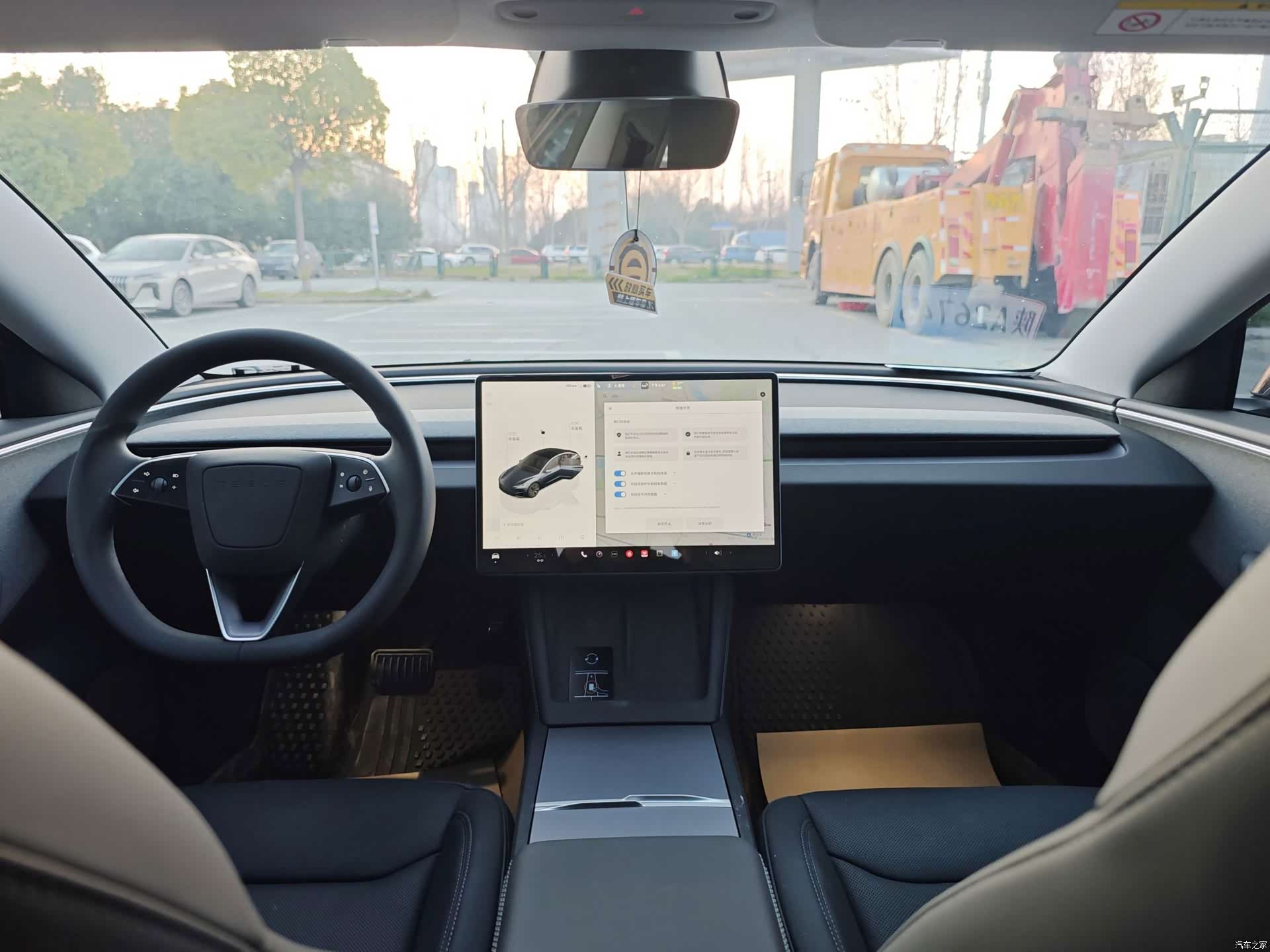 Tesla Model 3, 2024 все фото