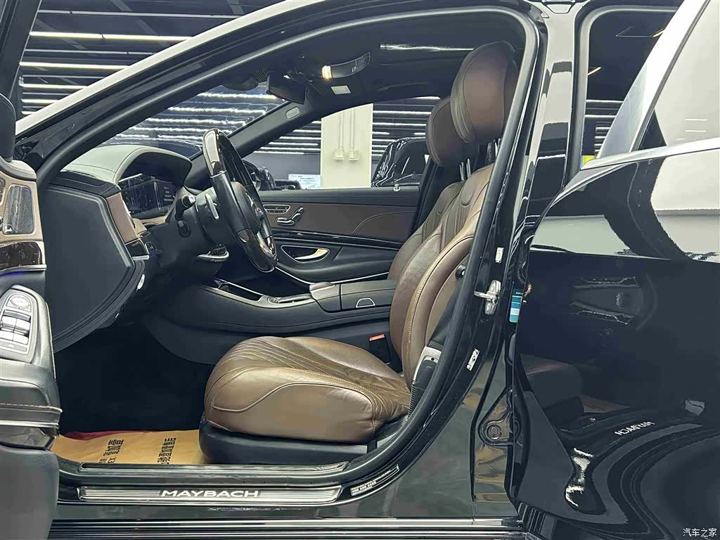 Maybach S-Class, 2020 6