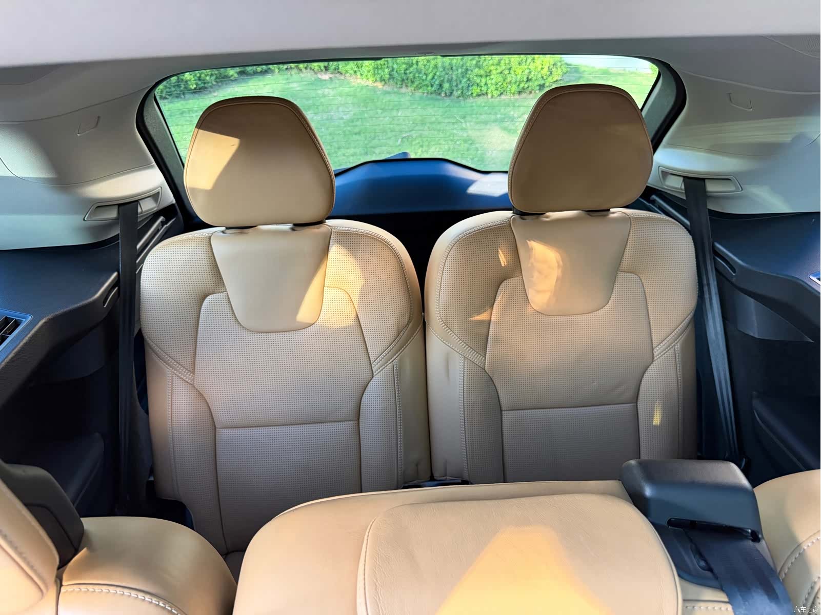 Volvo XC90, 2018 17
