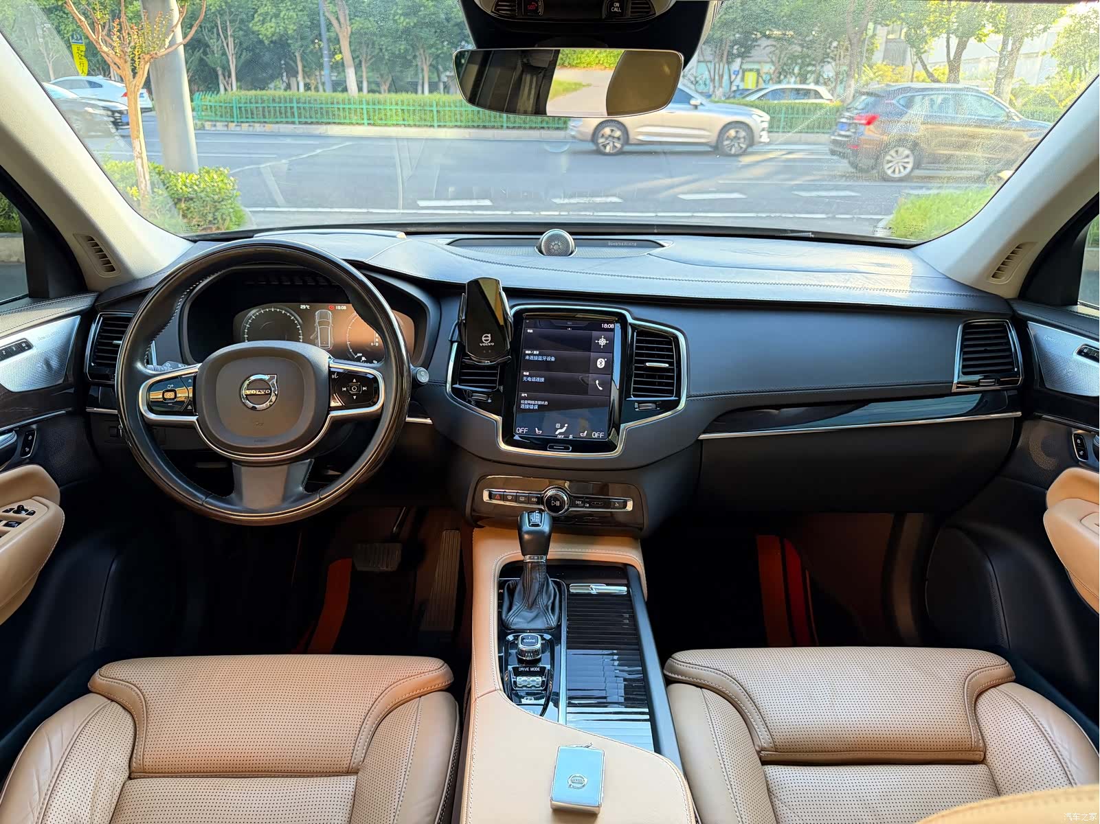 Volvo XC90, 2018 12