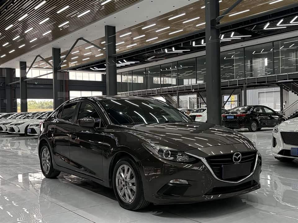 Mazda 3 Angkesaila