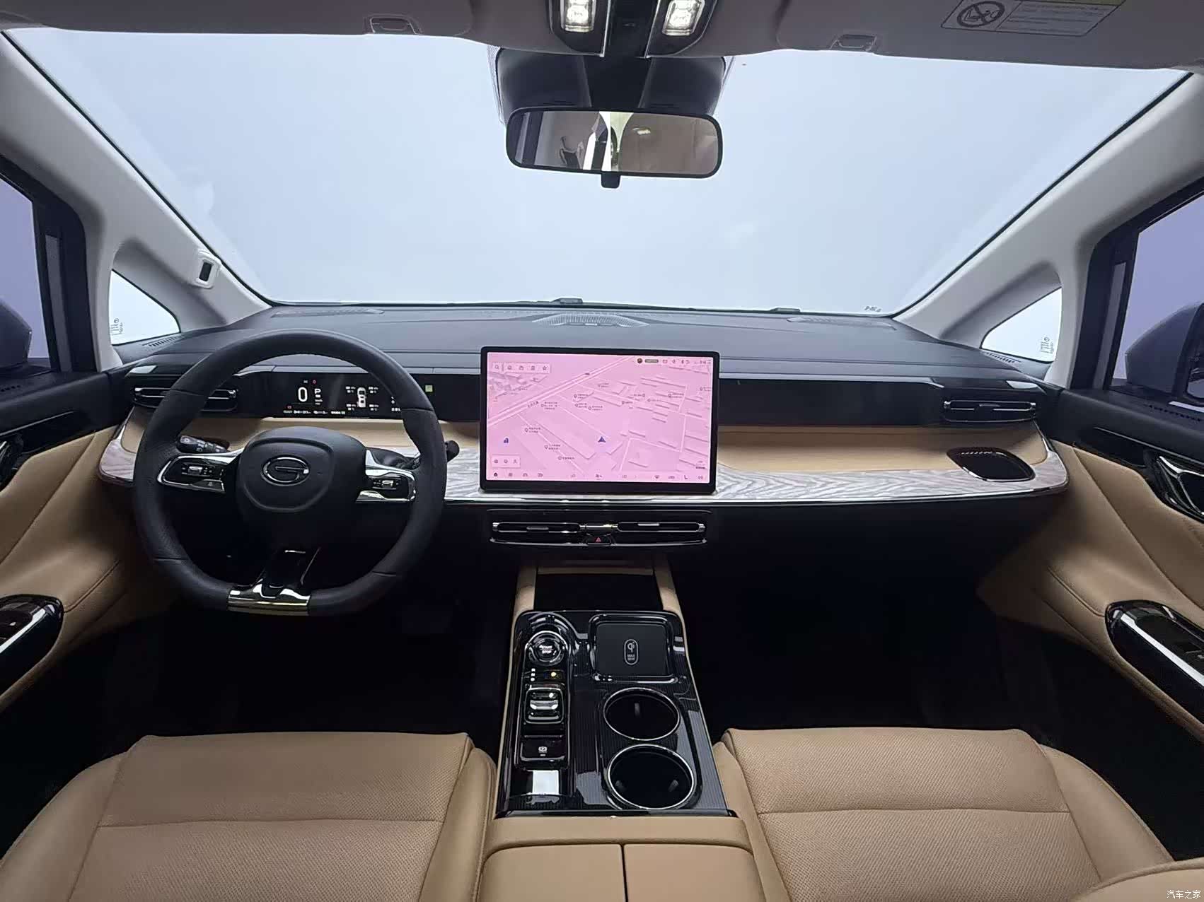 Trumpchi E8, 2024 3