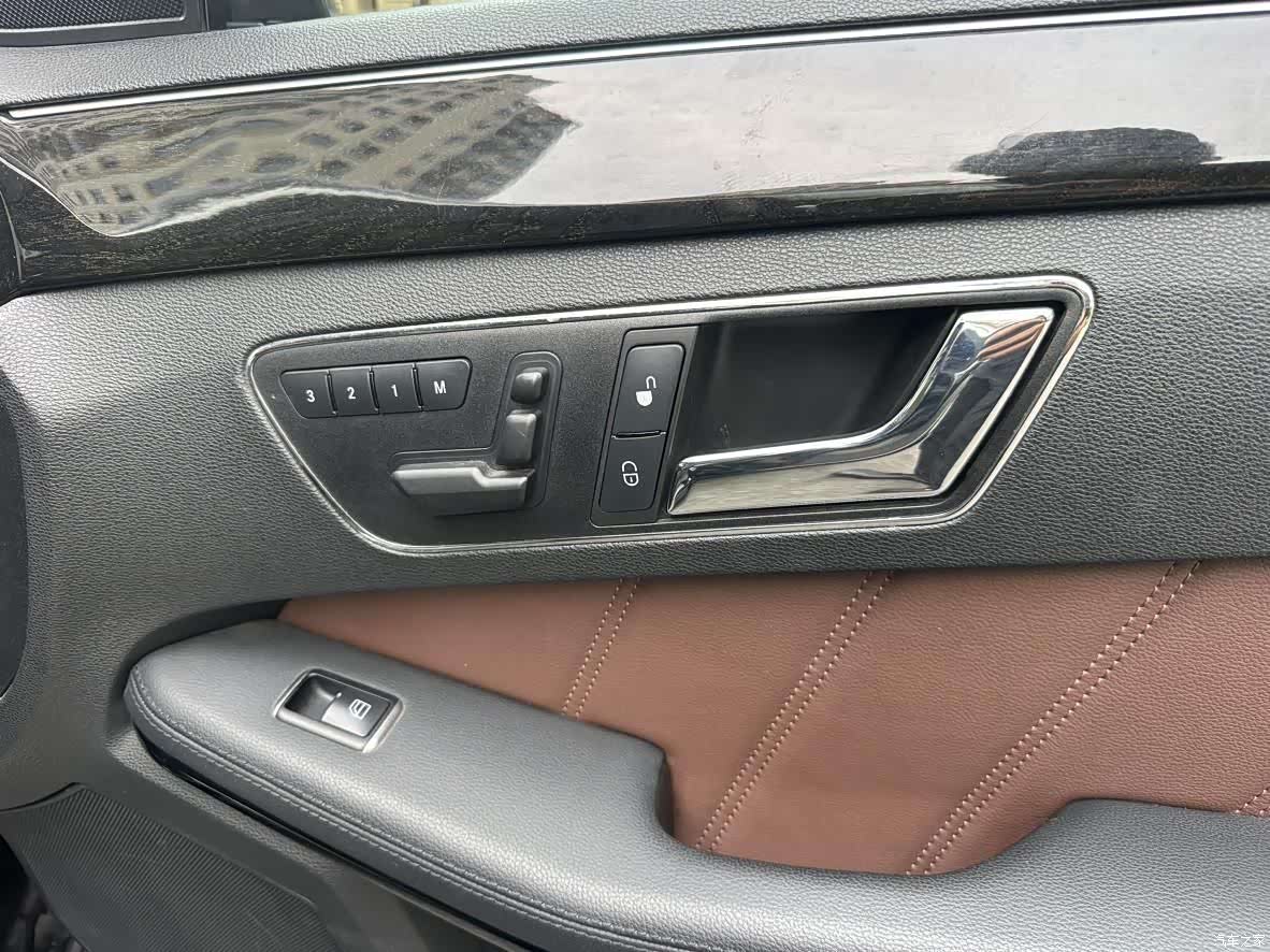 Mercedes-Benz E-Class, 2012 15