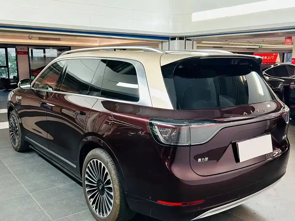 AITO Ask the world M9