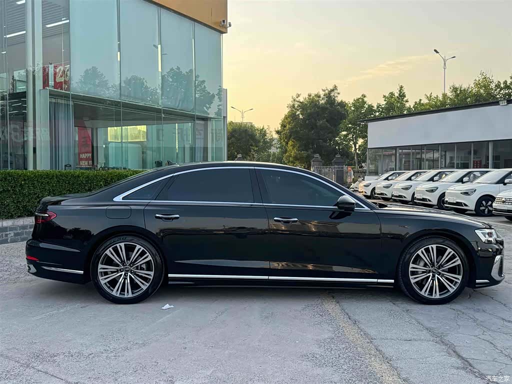 Audi A8L, 2025 6