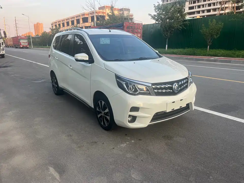 Venucia M50V Venucia M50V