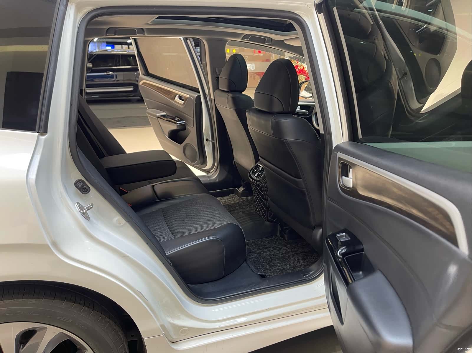 Honda Jade, 2018 17
