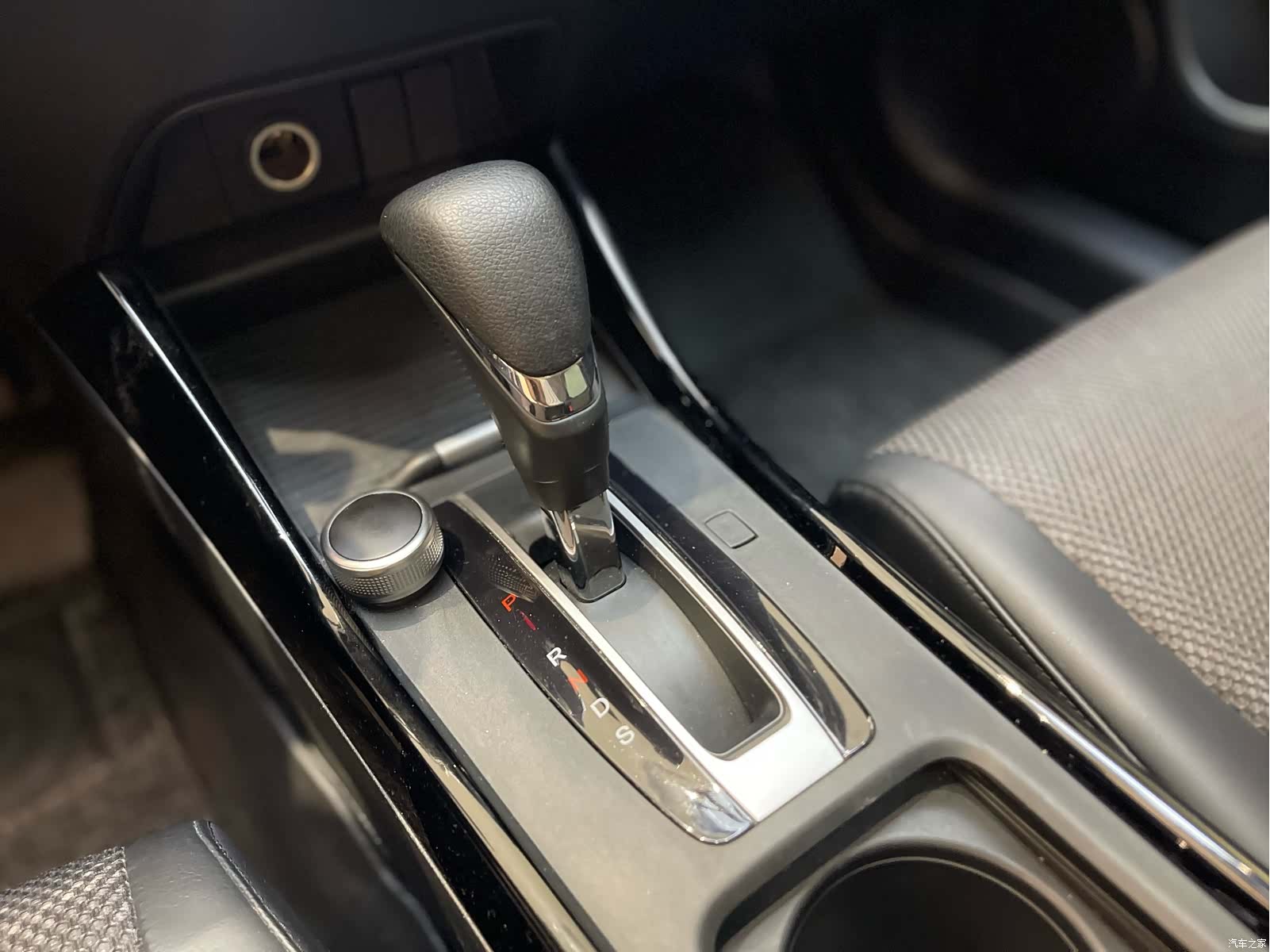 Honda Jade, 2018 12