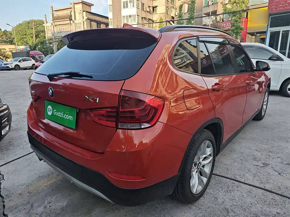 BMW X1
