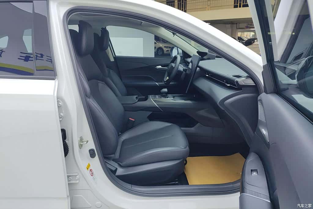 Changan Eado, 2025 8