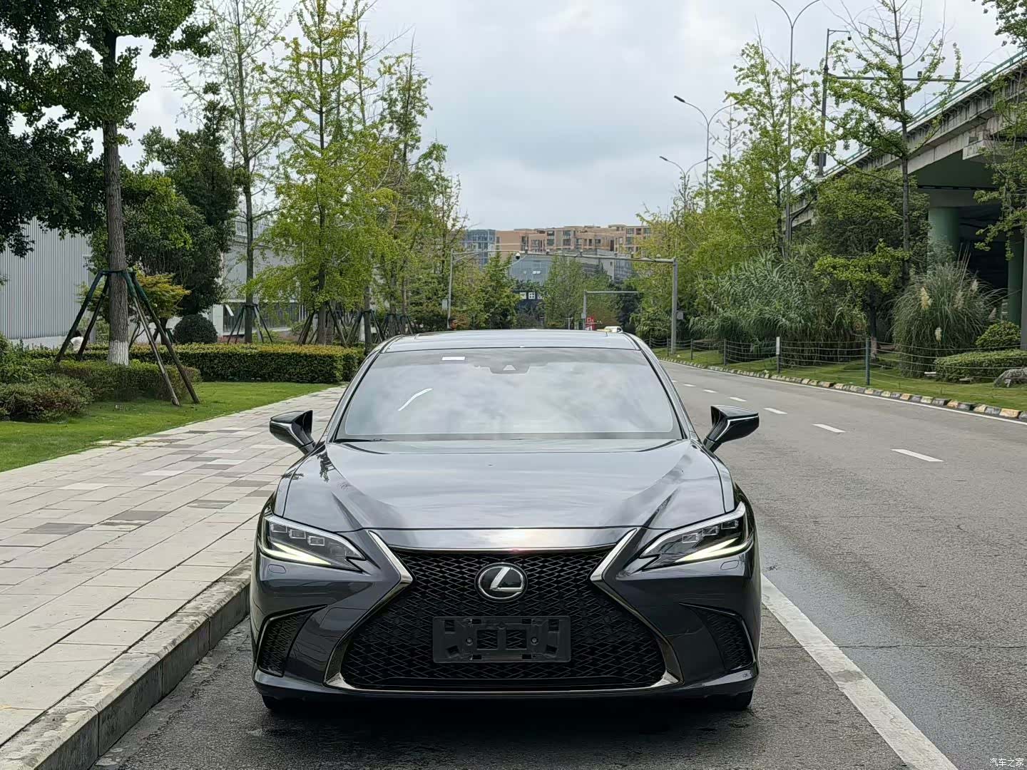 Lexus ES, 2022 2