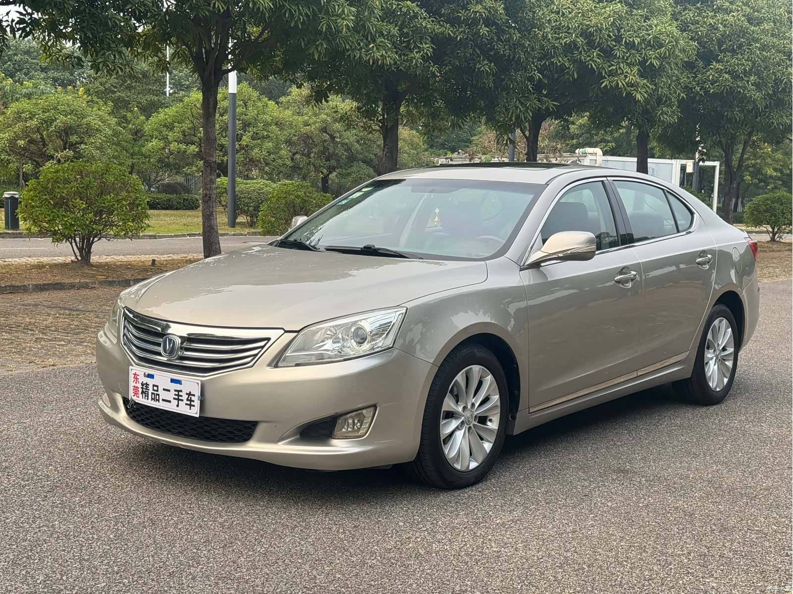 Changan V, 2016 3