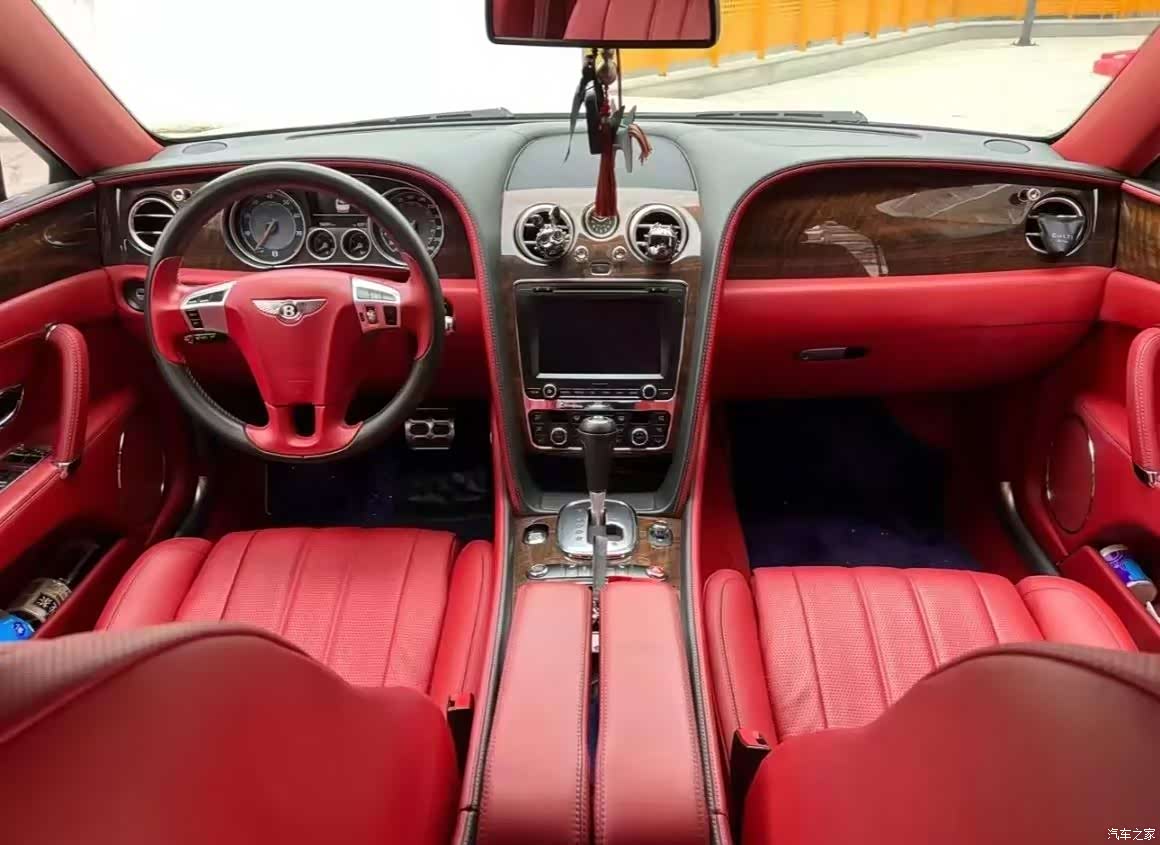 Bentley Flying Spur, 2014 2