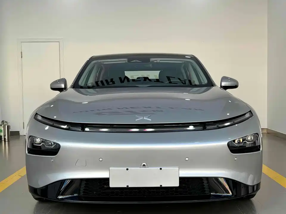 XPENG P7