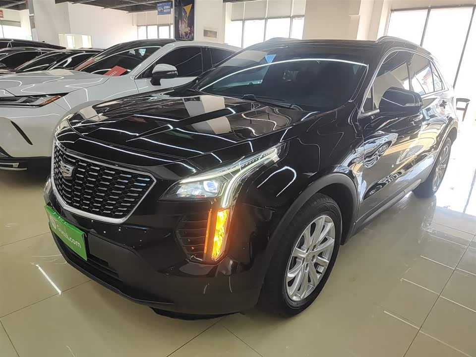 Cadillac XT4