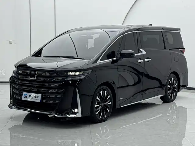 Toyota Vellfire 2026 — купить из Китая под заказ