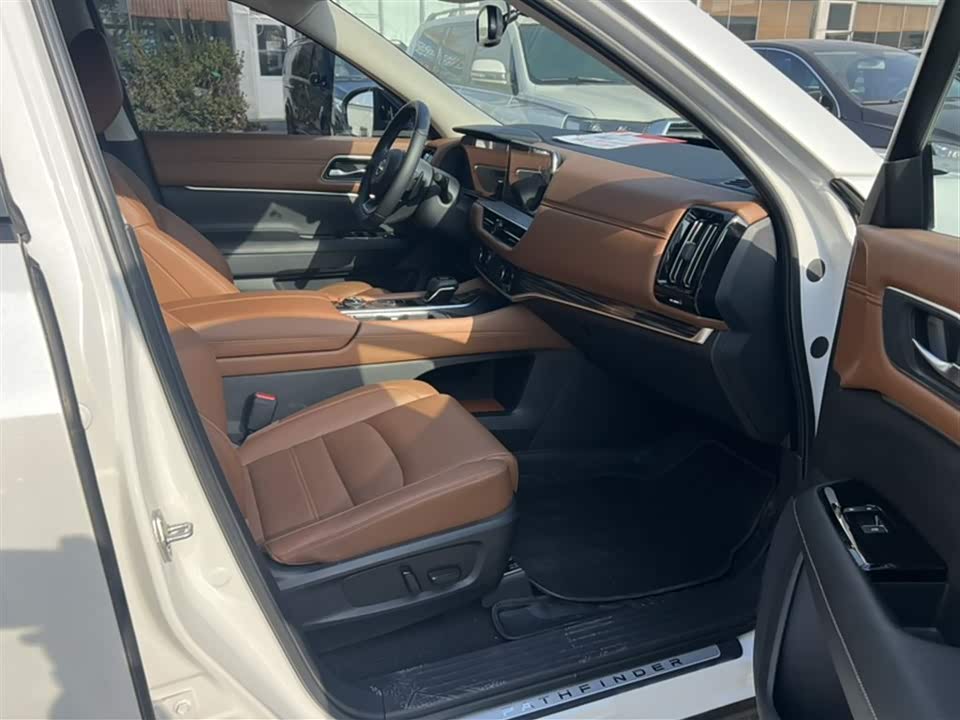 Nissan Exploring the land