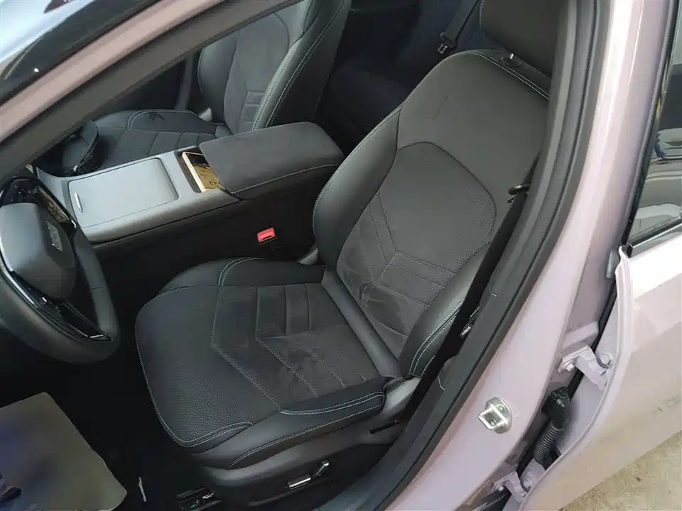 Geely Galaxy Galaxy L6