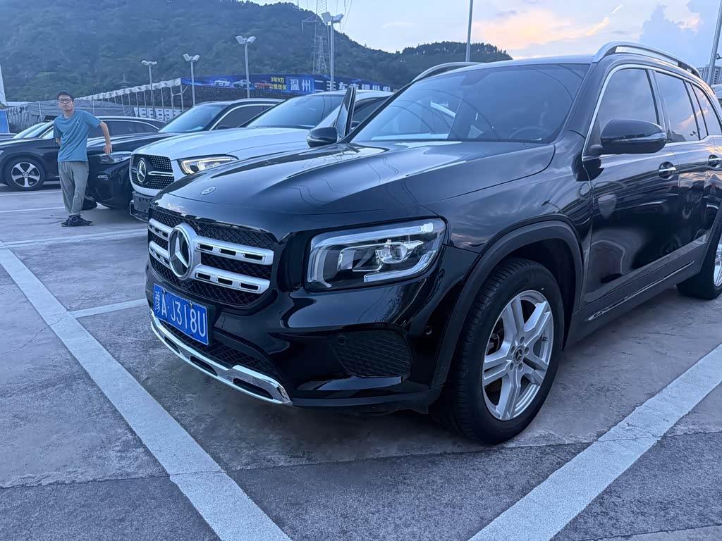 Mercedes-Benz GLB