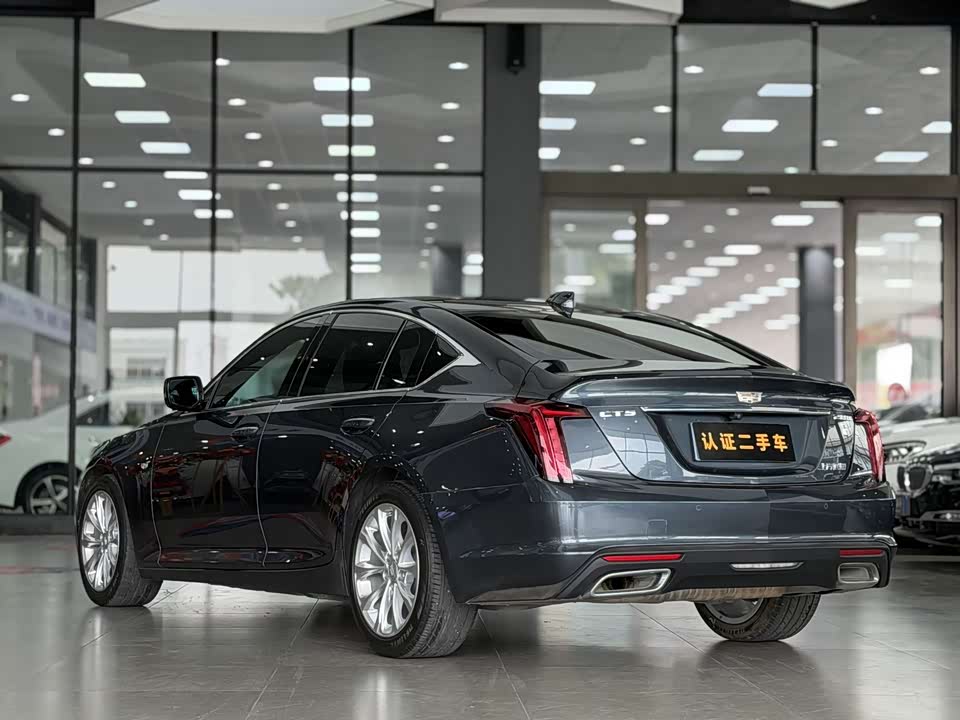 Cadillac CT5