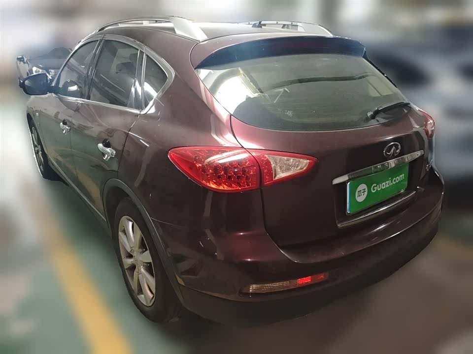 Infiniti QX50
