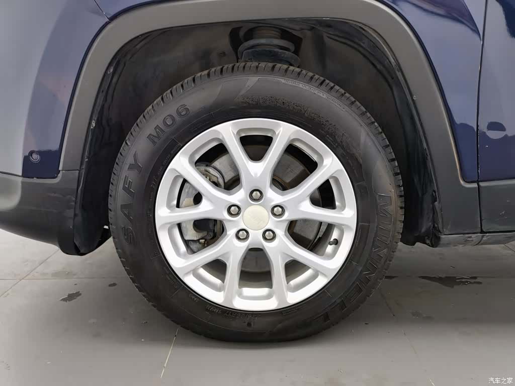 Jeep Cherokee, 2016 17