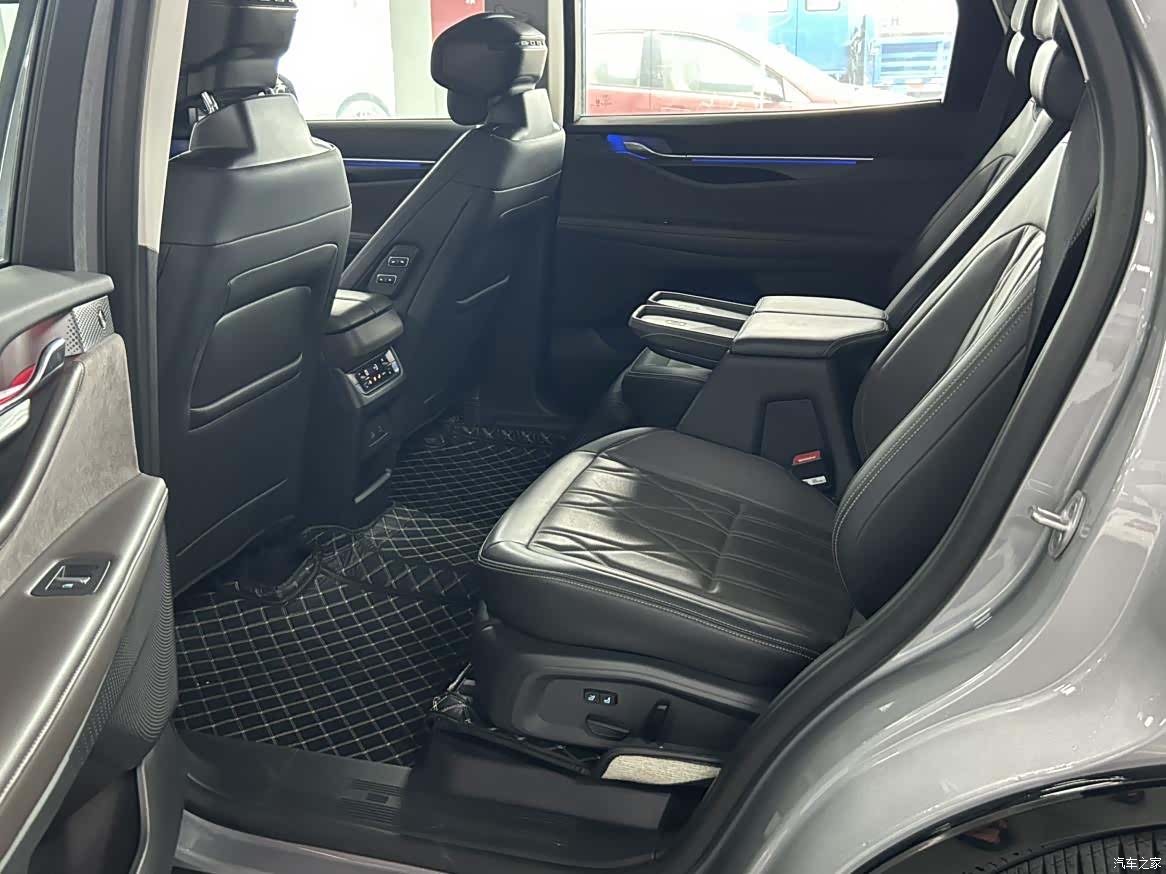 Ford Edge L, 2024 10
