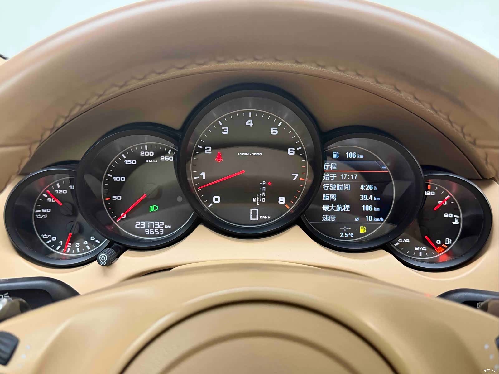 Porsche Cayenne, 2011 6